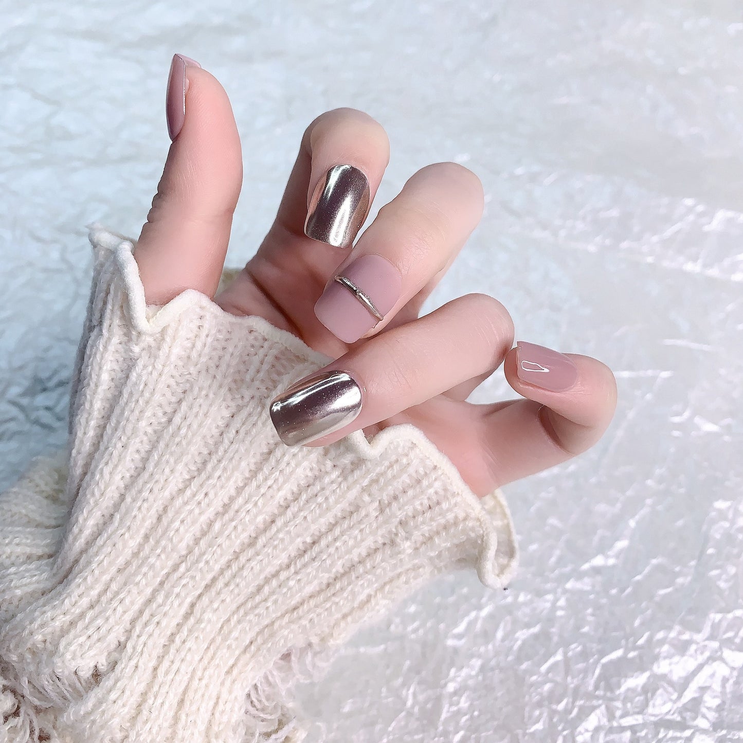 Lover | Elegant Chrome and Nude Press-On Nails