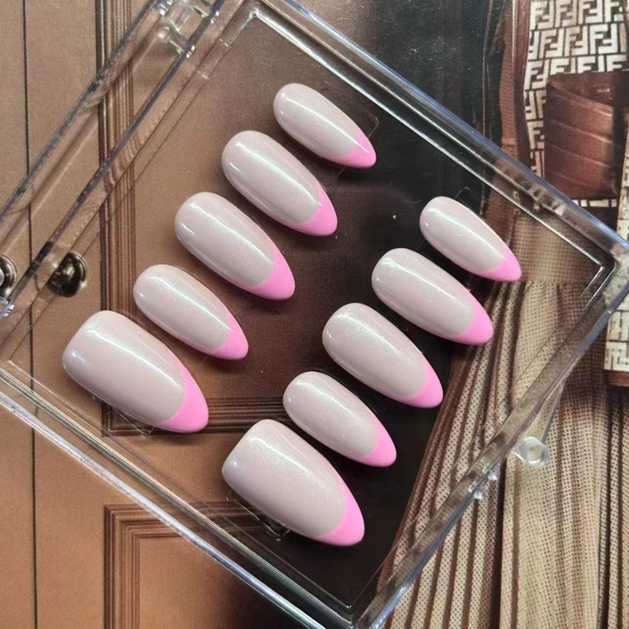 Lover | Gradient Pink Stiletto Almond Press-On Nails