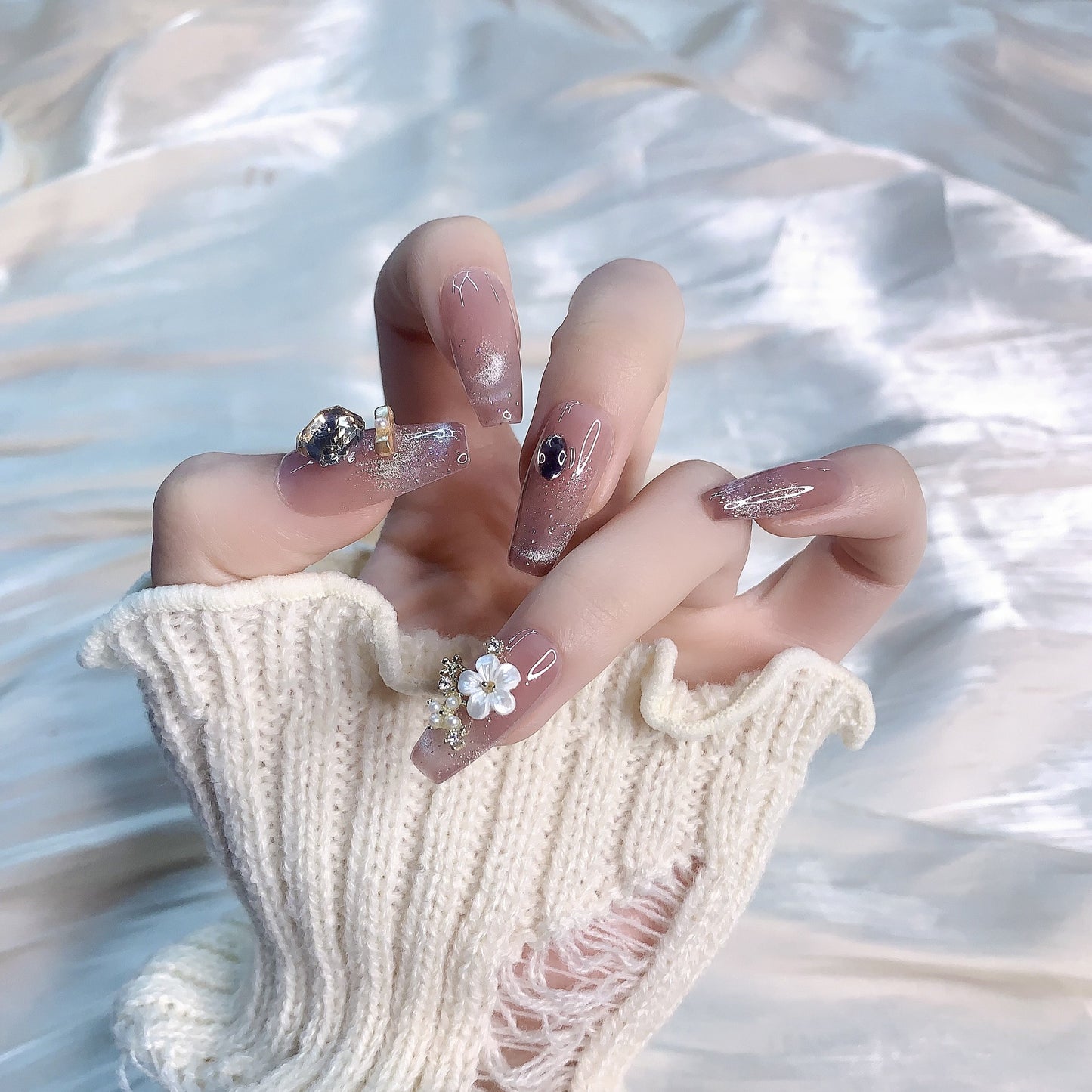 Lover | Handmade French Cat-Eye Camellia Blossom Press-On Nails